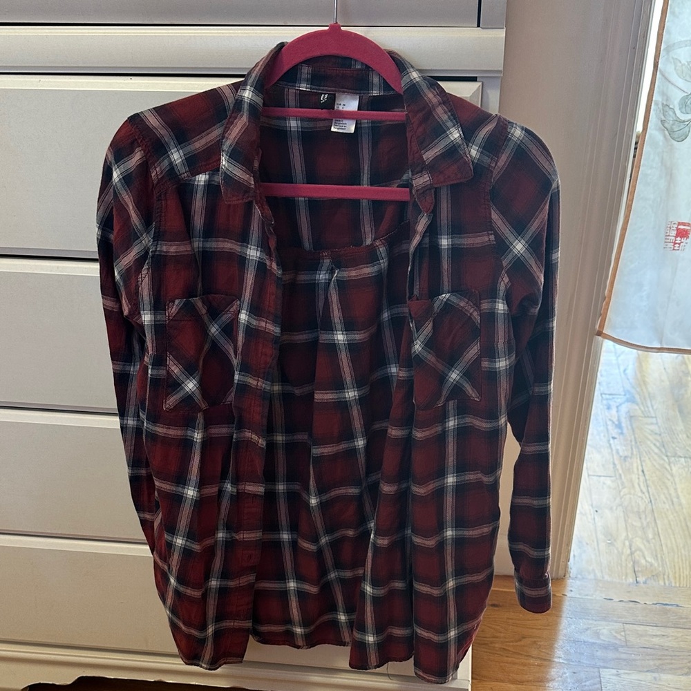 Women’s  Plaid Shirt - Red and Black